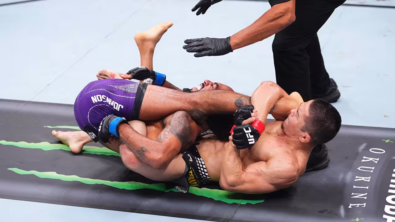 Asu Almabayev Outworks and Submits Charles Johnson in Third Round Finish