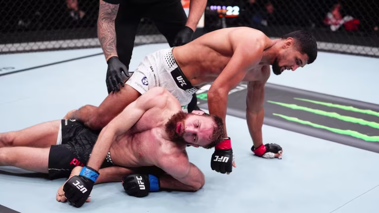 Nursulton Ruziboev Submits Andrey Pulyaev in First-Round Ground Assault at UFC Fight Night