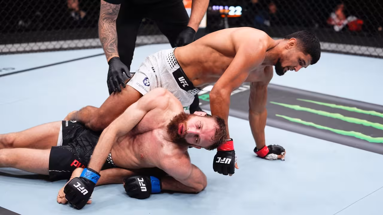 Nursulton Ruziboev Submits Andrey Pulyaev in First Round
