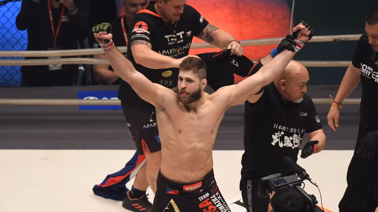 Jiri Prochazka Tells RIZIN Fans He Believes He Is From Japan