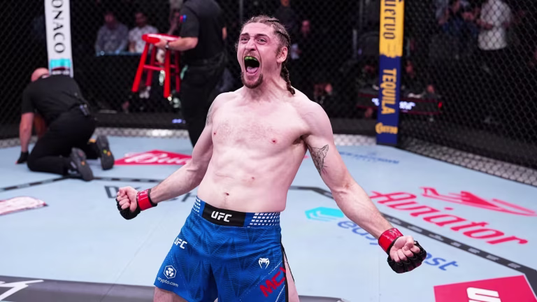 Jackson McVey Stops Wes Schultz With Round 1 TKO in Sacramento