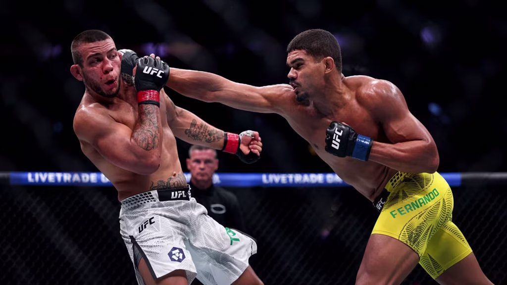 Lucas Fernando Stops Rafael Tobias by TKO in UFC Debut at UFC 330