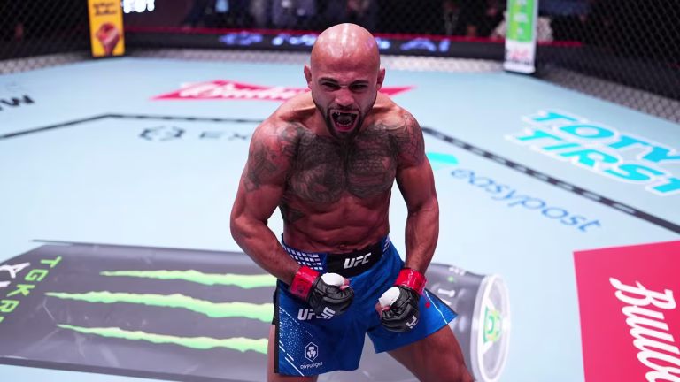 Miles Johns Scores First-Round TKO of Gianni Vazquez at UFC Vegas 120