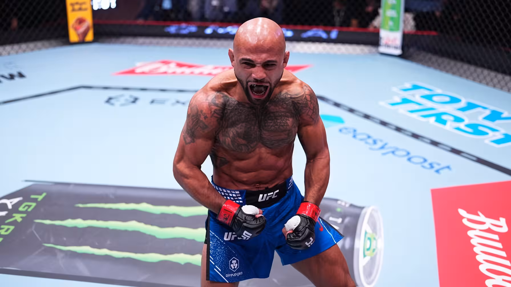 Miles Johns Scores First-Round TKO of Gianni Vazquez at UFC Vegas 120