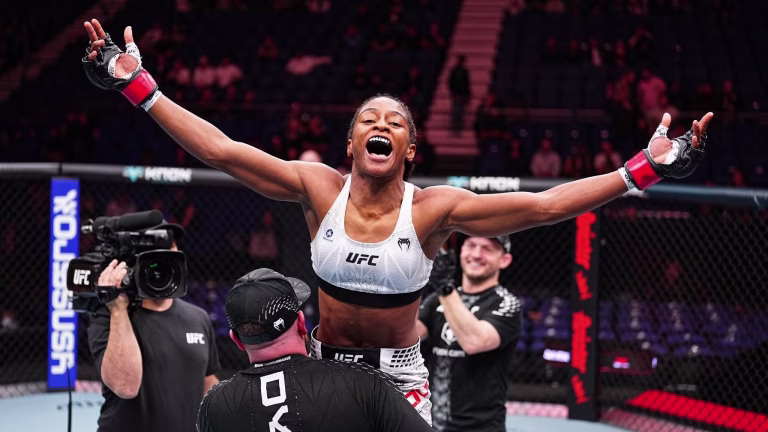 Shanelle Dyer MMA Profile Record, Stats, Biography, UFC Career & Fight History