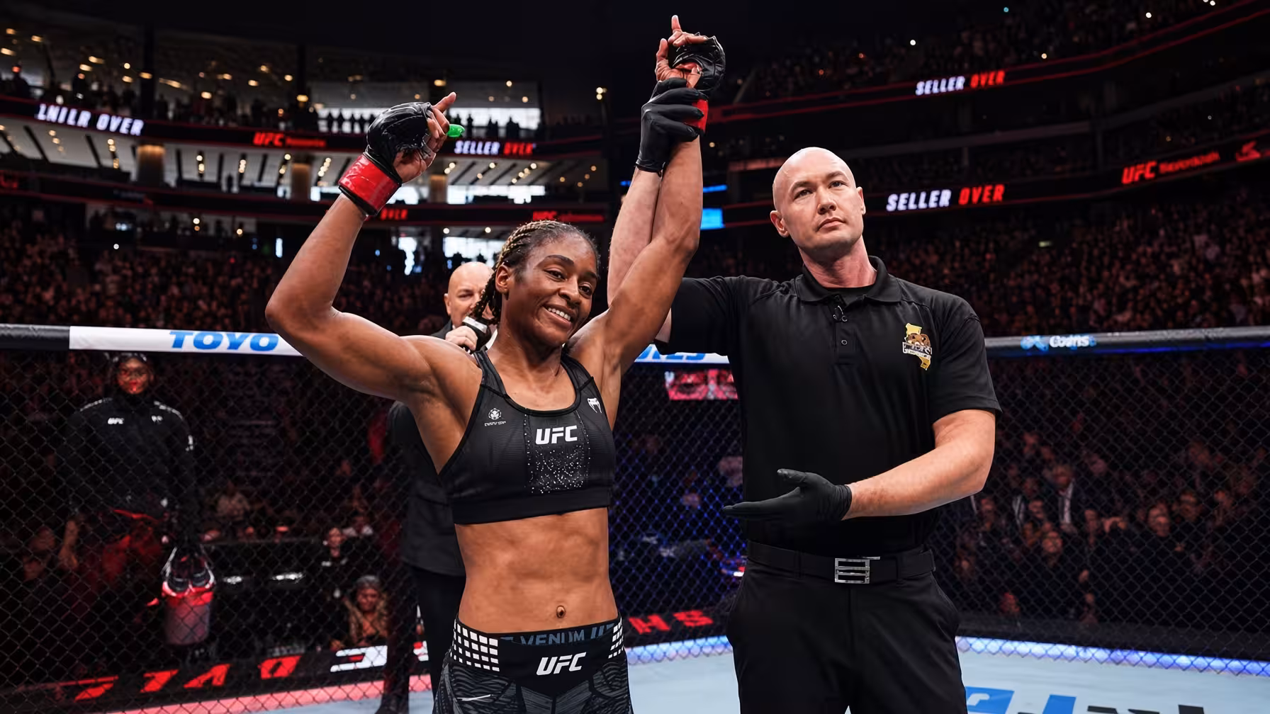 Shanelle Dyer Stops Elise Reed by TKO at UFC Sacramento