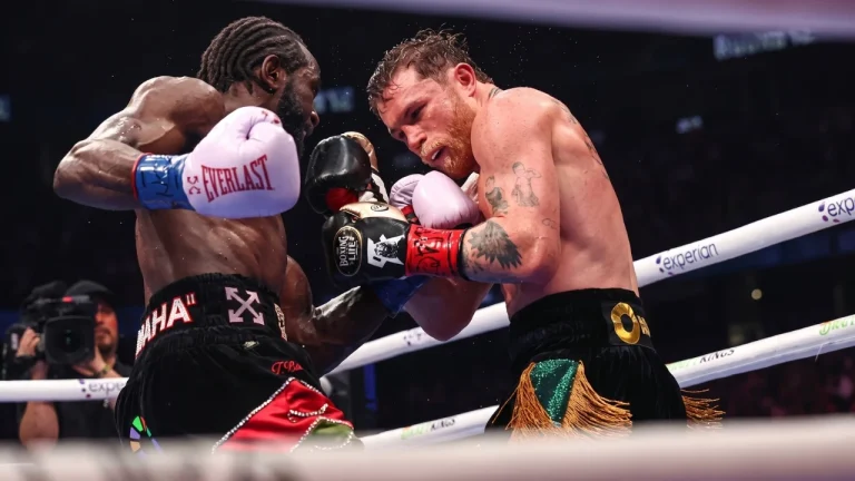 Crawford Beat Canelo to Close a Five-Weight World Title Career