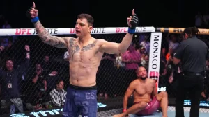 Damian Piwowarczyk Stops Emilio Quissua in Round One at DWCS