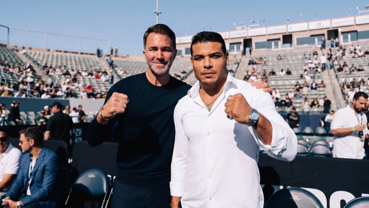 Paulo Costa Says He Is Signing With Eddie Hearn’s Matchroom Agency