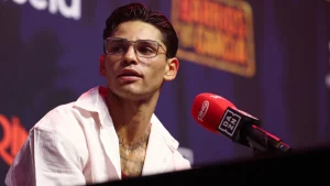 Ryan Garcia Gives Isaac Cruz One Last December Chance